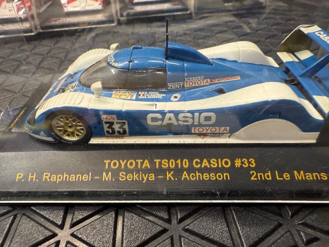 TOYOTA TS010 CASIO #33 ミニカー1/43