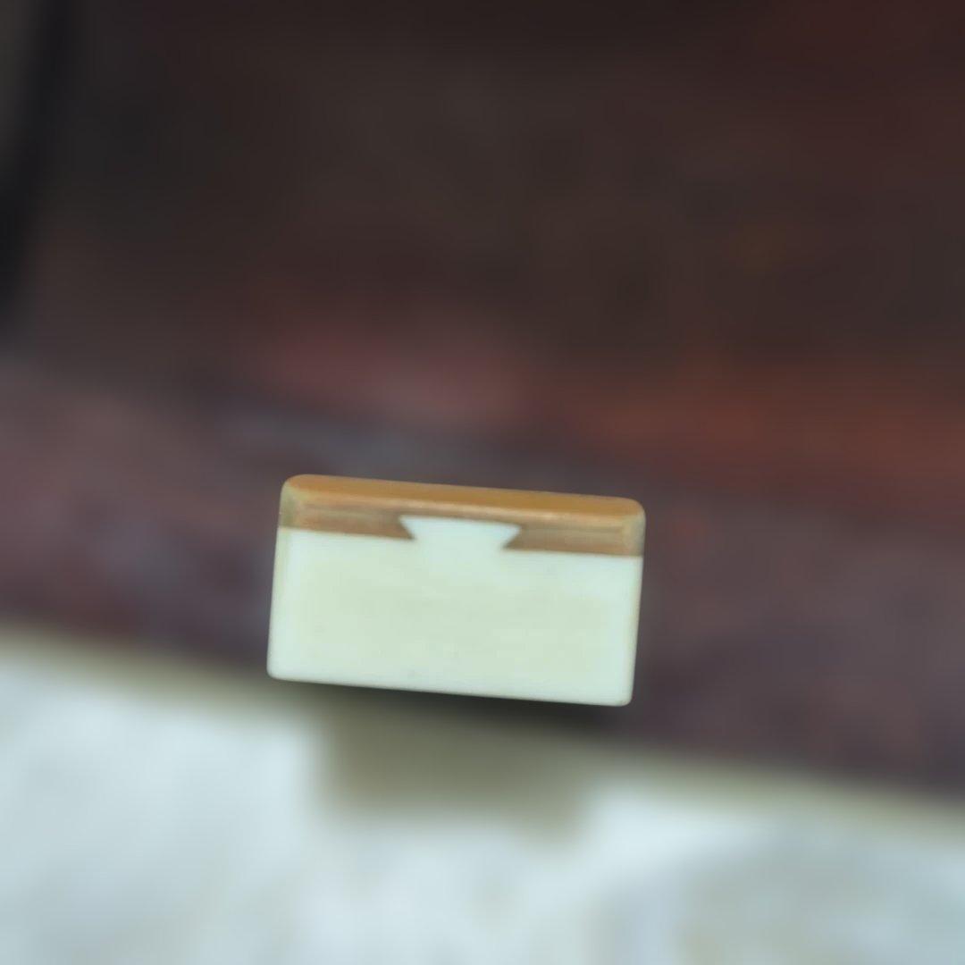 麻雀牌 麻雀パイ 唐木箱 骨面 背竹 時代物 アンティーク 中国　高級