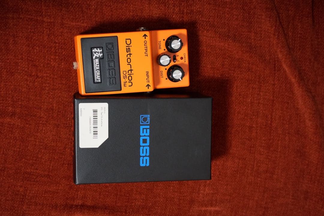 ギター Boss DS-1W