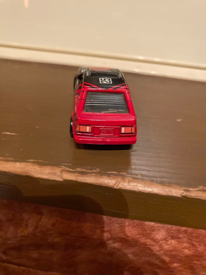 トミカ特注（日本製）　トヨタカローラレビンAE86(ADVAN) アド特注