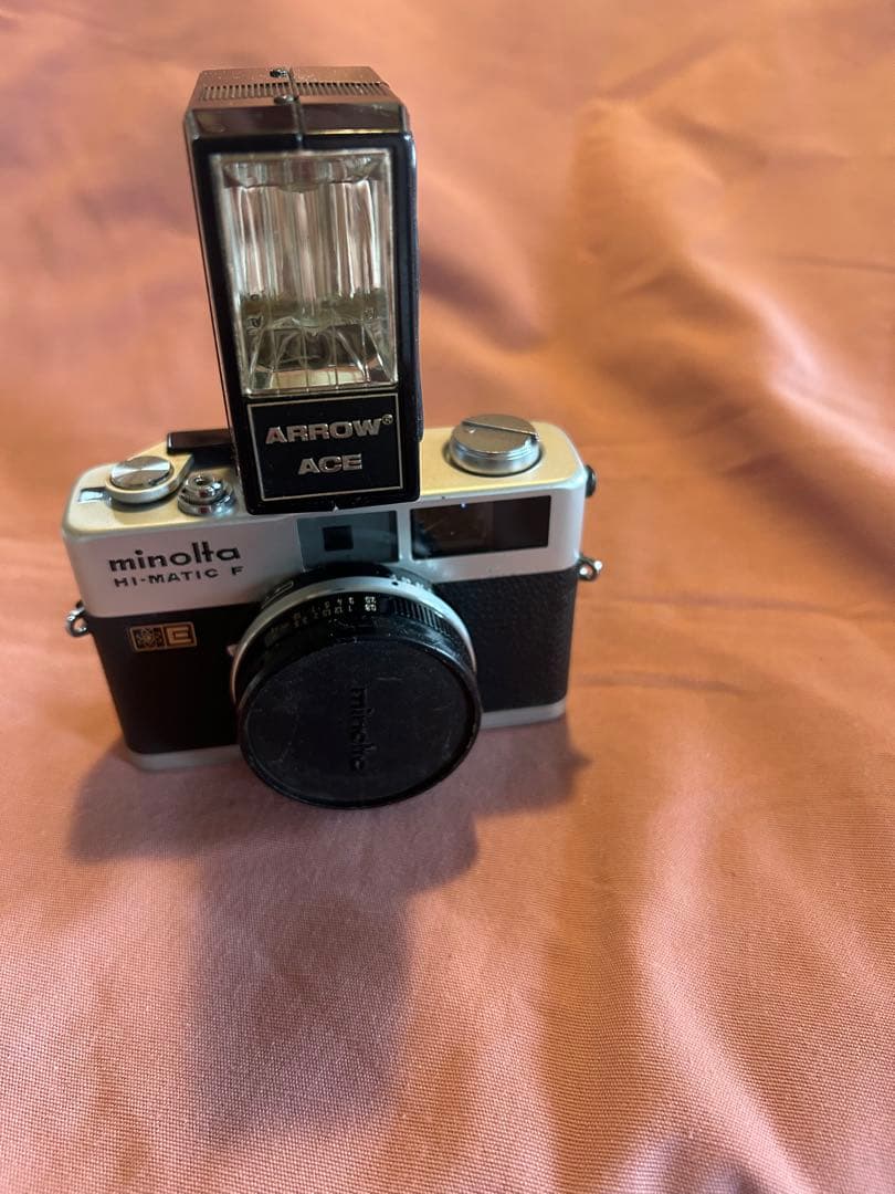 Minolta Hi-Magic F Arrow Aceのフラッシュ付き