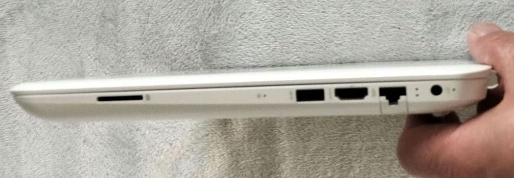 (値下げ)HP Pavilion 15 Corei5&メモリ8GB搭載