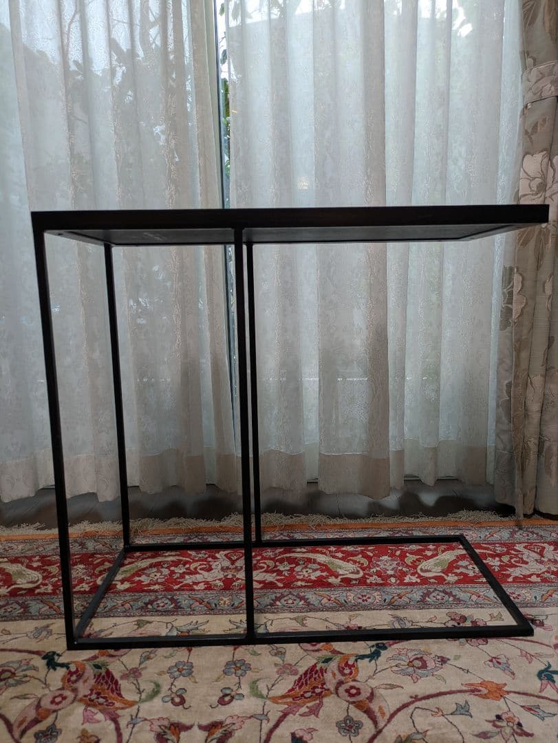 ブランドジュリエ　サイドテーブル　黒　アイアン