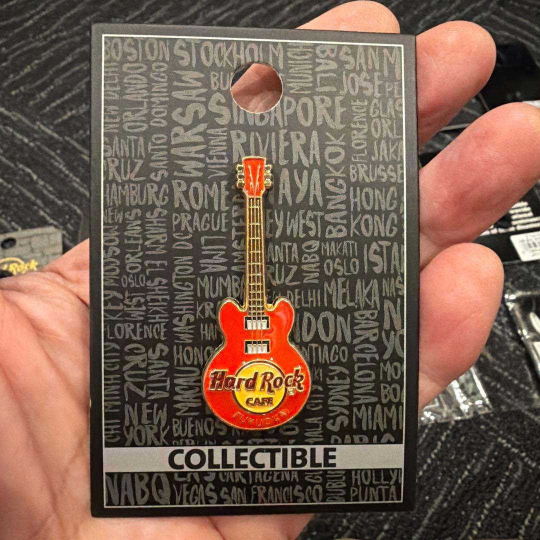 “Hard Rock CAFE”ピンバッジ(12点セット)