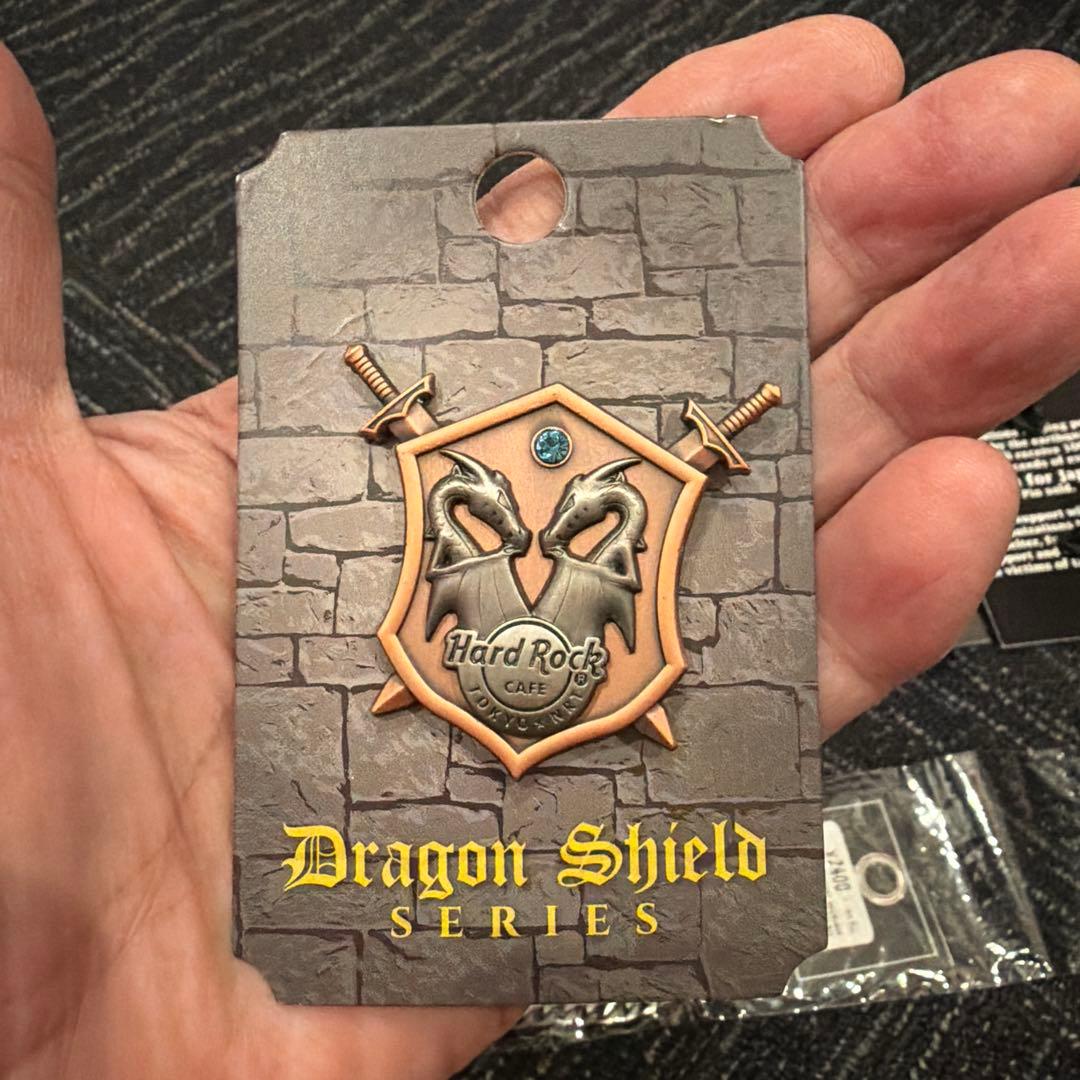 “Hard Rock CAFE”ピンバッジ(12点セット)