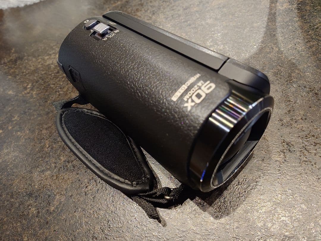 ビデオカメラ Panasonic HC-V495M