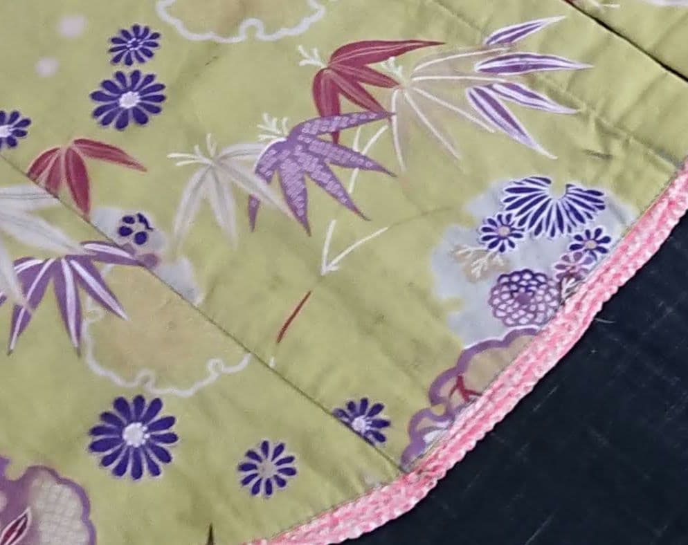 ★コレクション・上品で高級感漂う 和工房れおん・【金彩のれん 】花柄着物デザイン