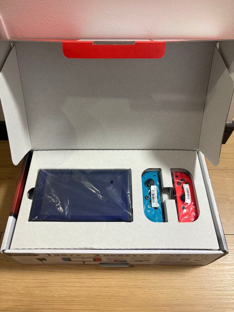 Nintendo Switch 青/赤 Joy-Con