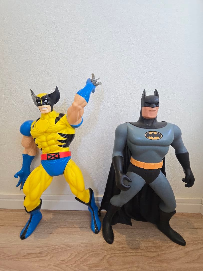 スパイダーマン・ヴェノム・ウルヴァリン・バットマン フィギュアセット