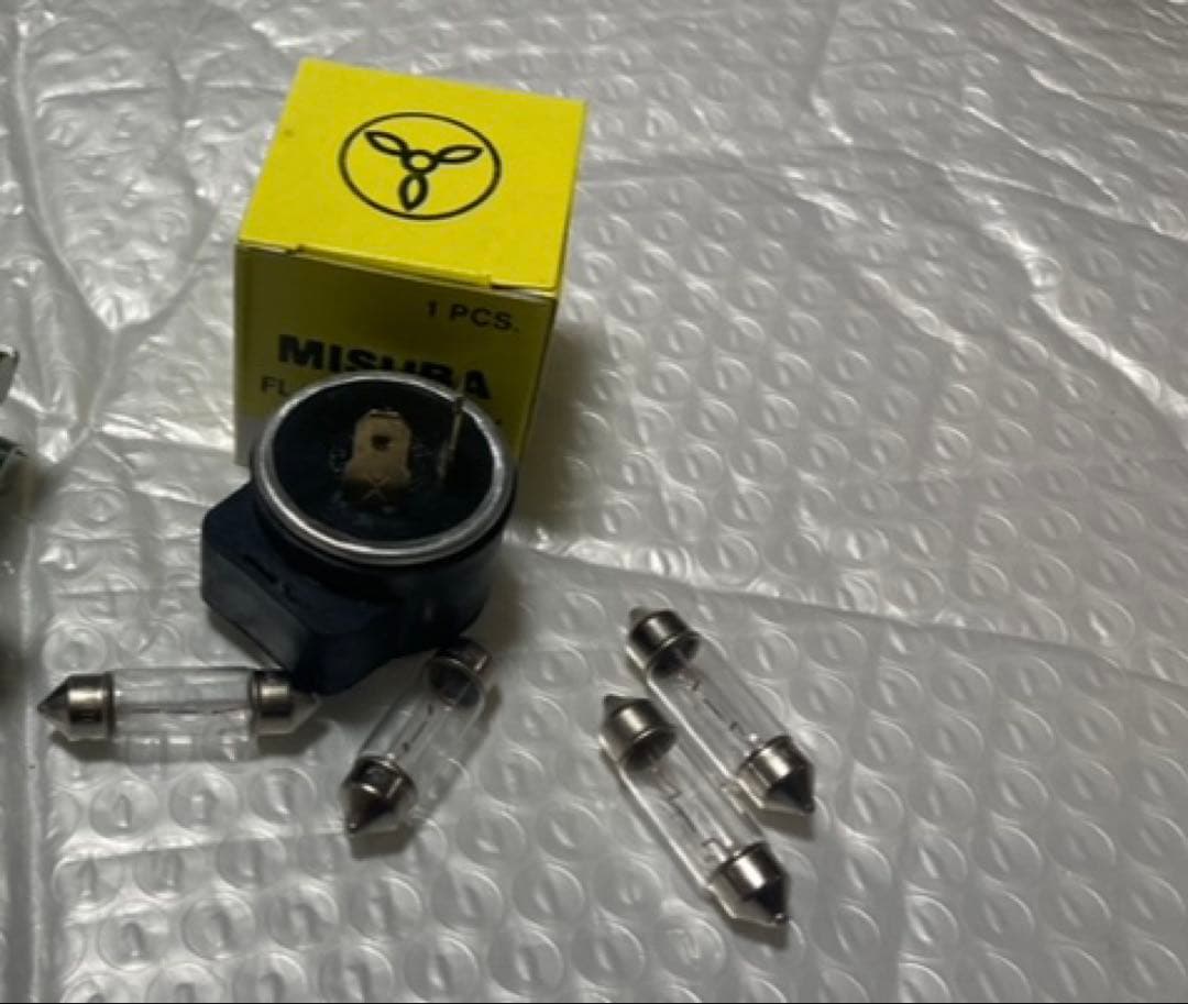 アポロウィンカー（矢羽根式方向指示器） 12v仕様（クレジットは24v）