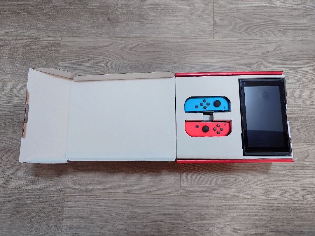 Nintendo Switch Joy-Con ネオンブルー/ネオンレッド