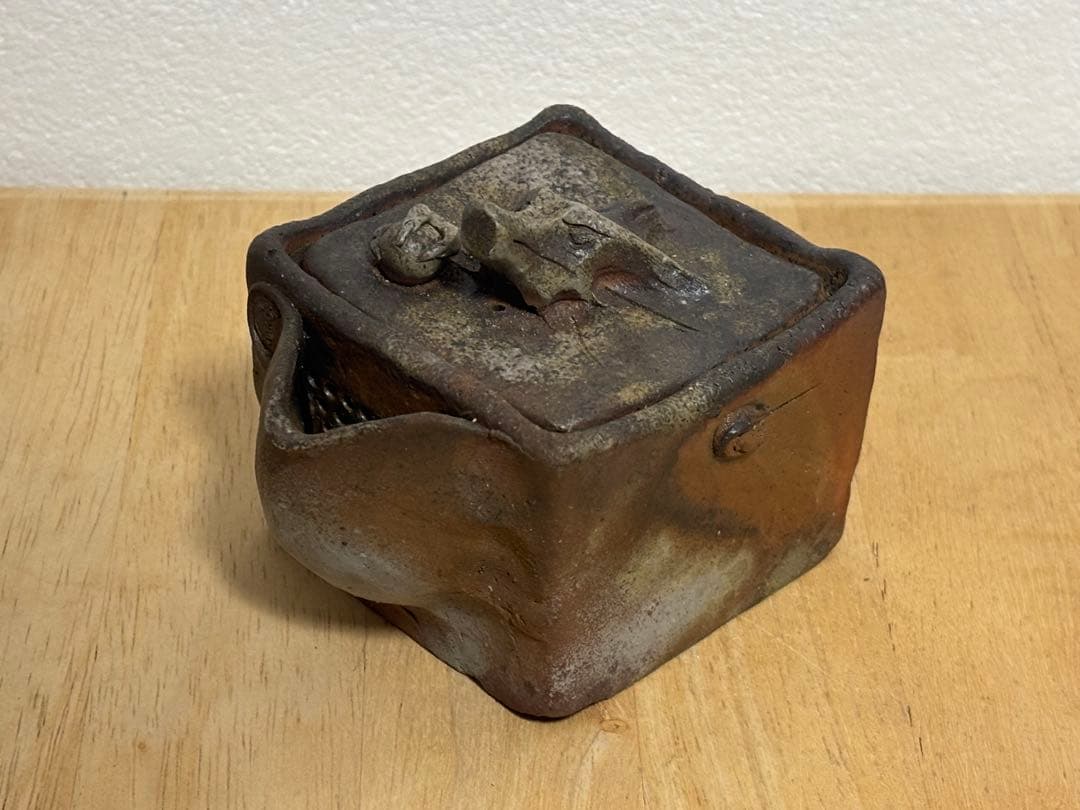 75.備前焼 宝瓶 登り窯 龍 りゅう 4角 手びねり 急須