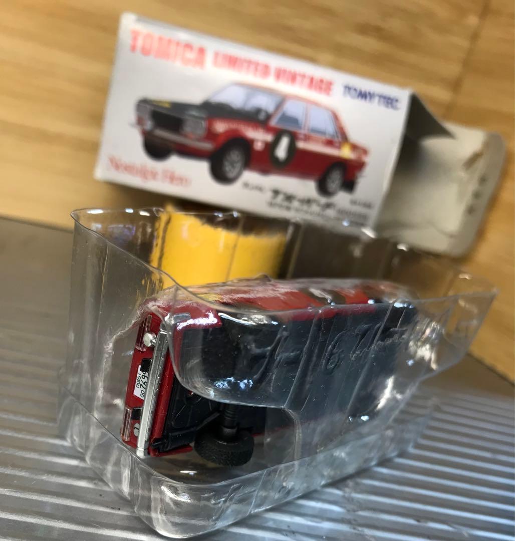 トミカ リミテッドヴィンテージ ブルーバード 1600SSS