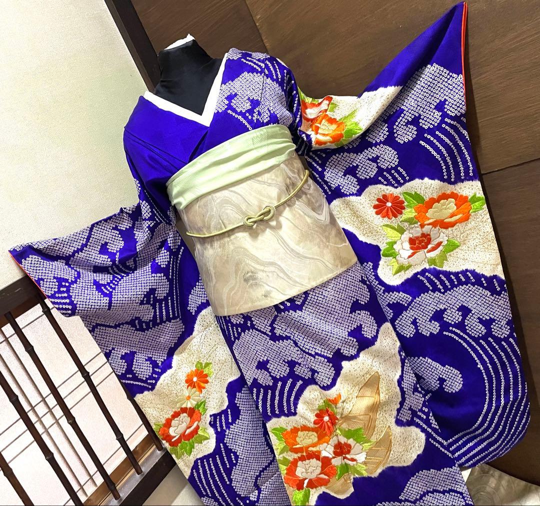 振袖 フルセット6点サイズS〜M駒刺繍　絞り　立波舟草花文　金彩　正絹