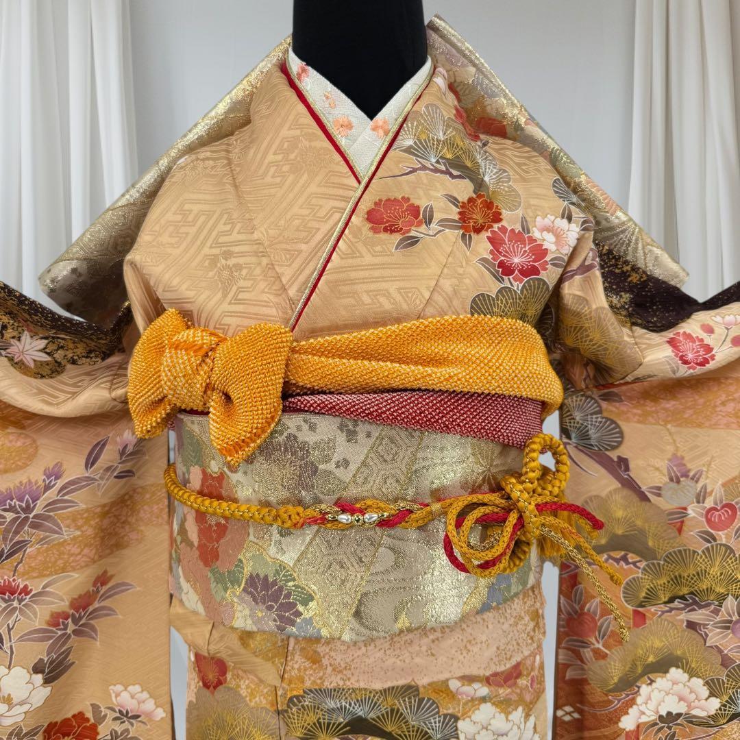 逸品 振袖8点フルセット 谷崎潤一郎の世界・落款あり　古典　金駒刺繍 成人式