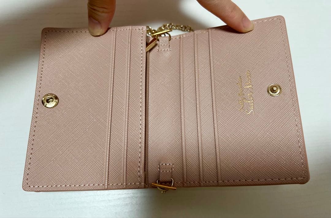 美少女戦士セーラームーン コズミックハートコンパクト 財布 ピンク