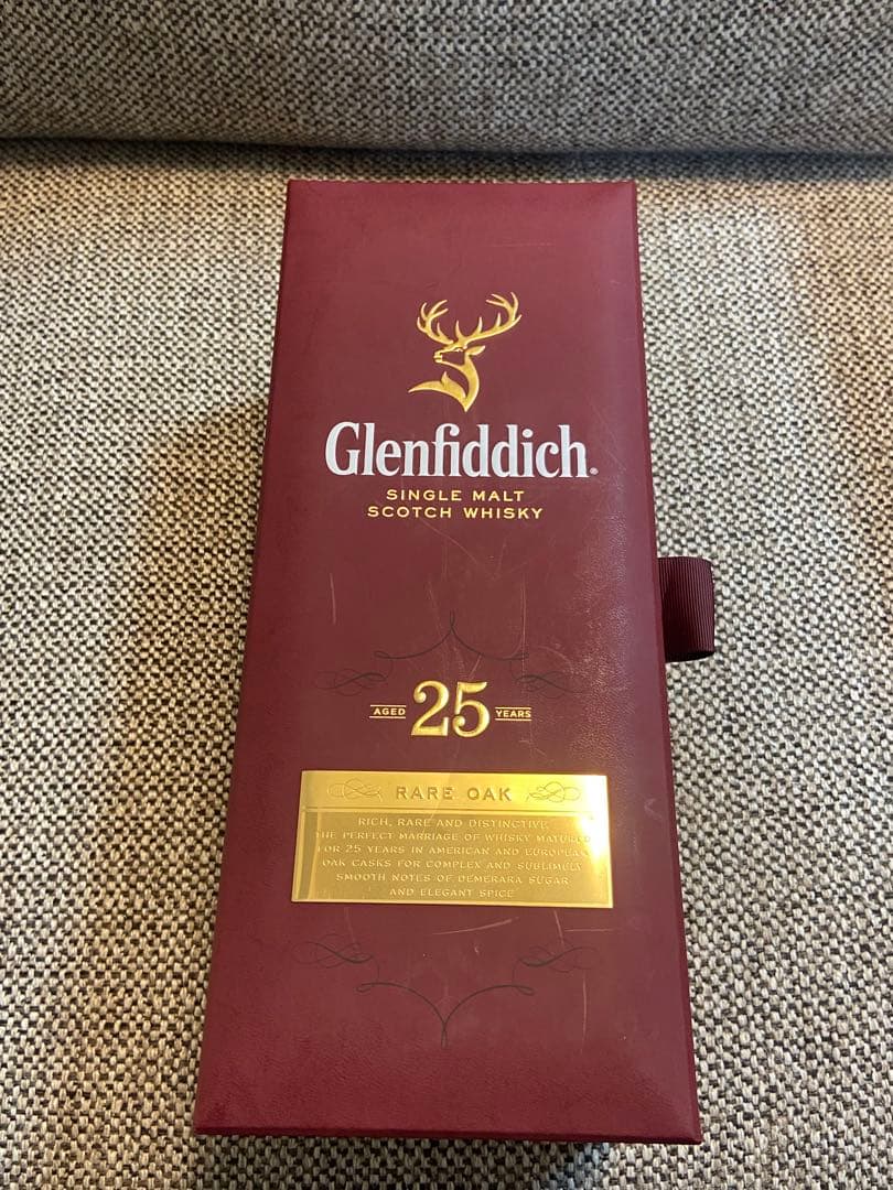 ウイスキー Glenfiddich 25 Year Old Rare Oak