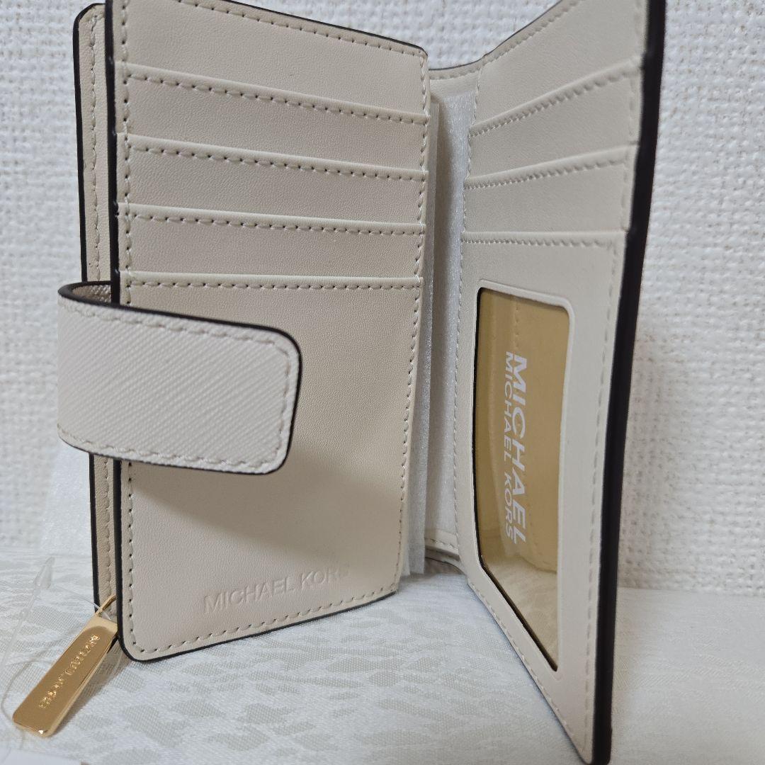 マイケル・コース　2つ折り財布