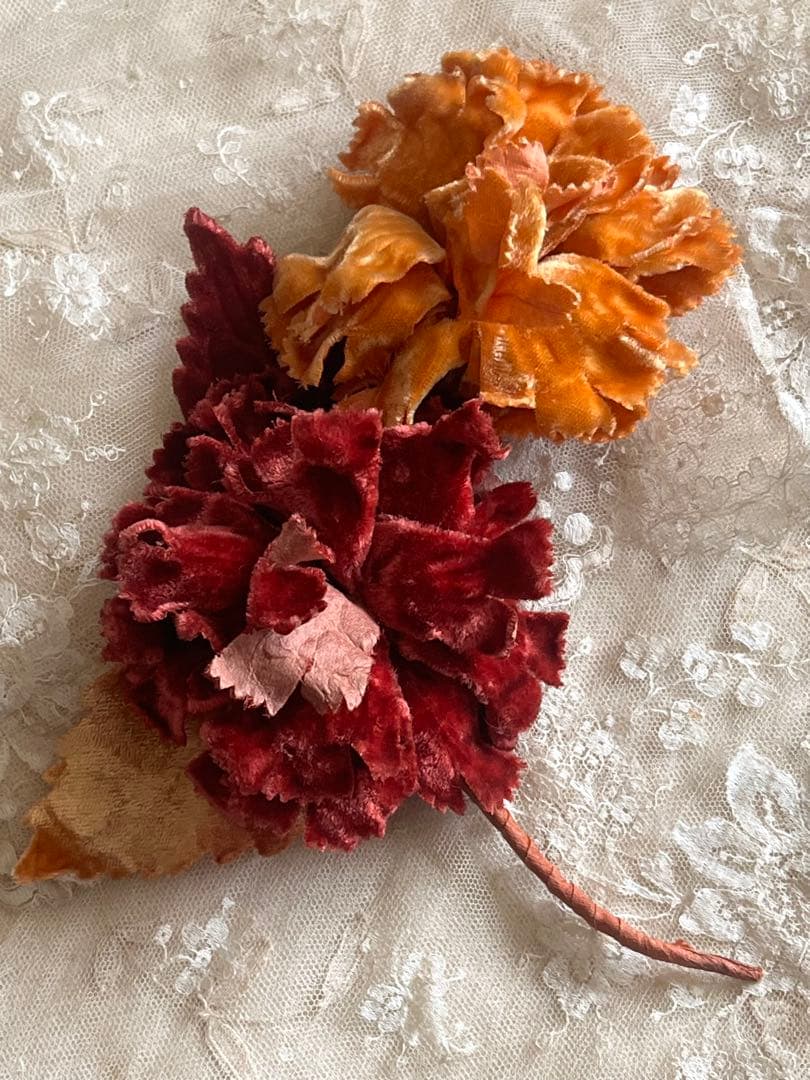 アンティークヴィンテージベルベット布花コサージュブローチ帽子ドレスパーツ装飾