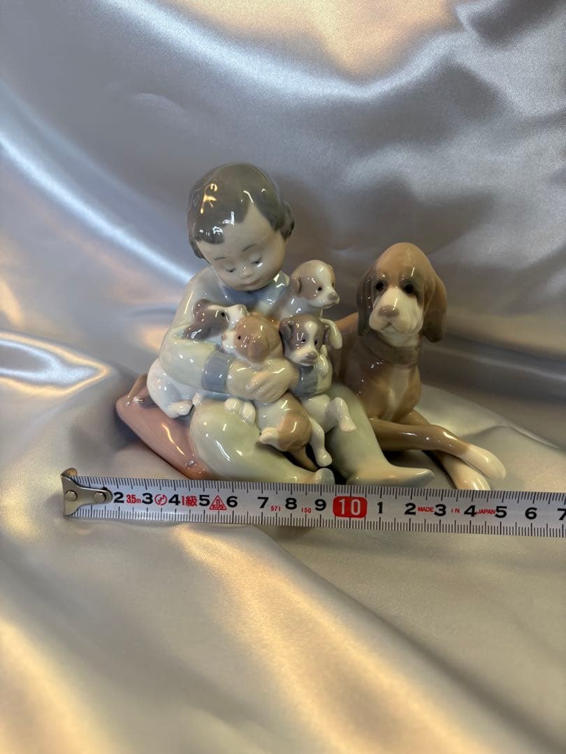 リヤドロ　みんなお友達　LLADRO
