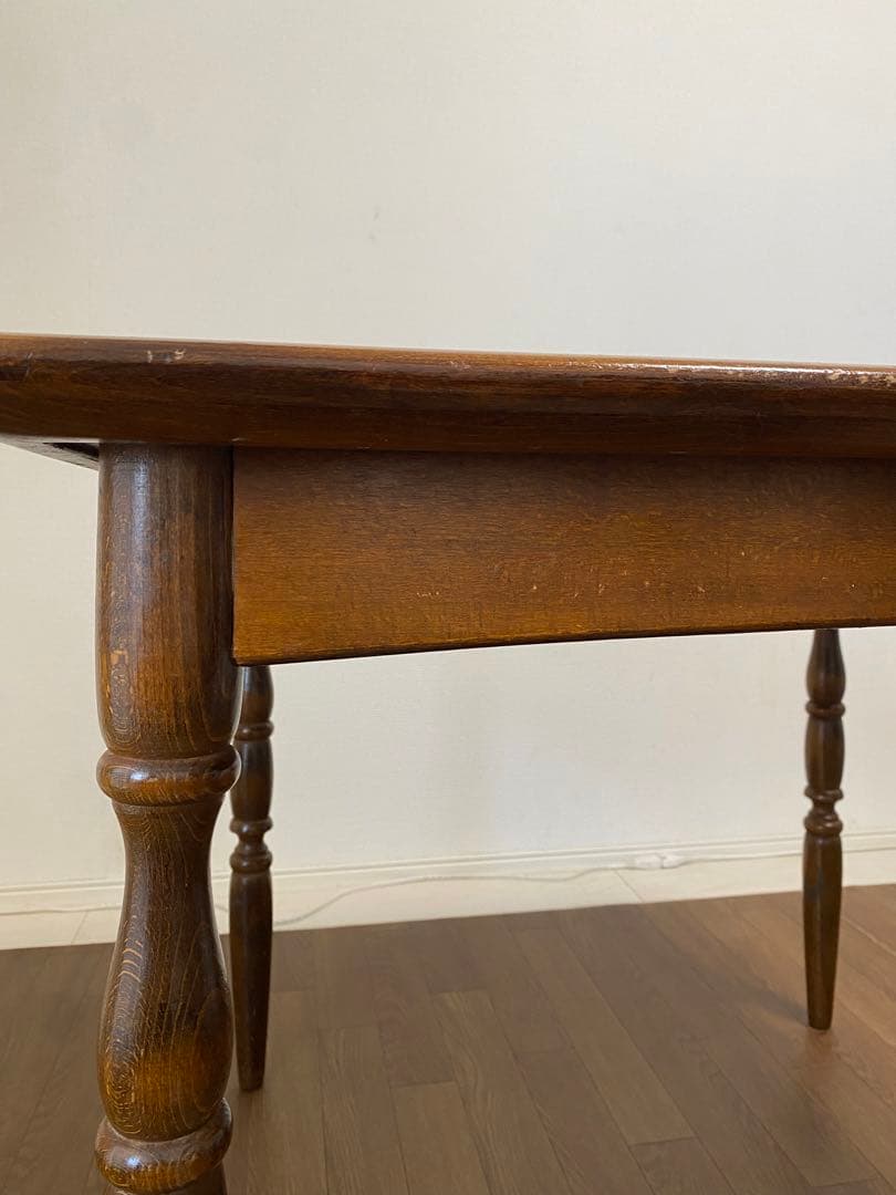 【送料込み】 飛騨産業 キツツキマーク ダイニングテーブル アンティーク 家具