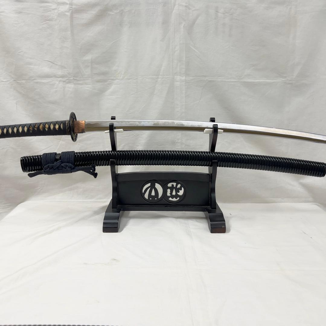 【模造刀】二本差し 太刀 脇差 藤巻 鞘 風景 鍔