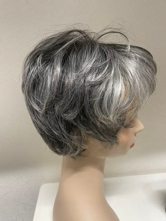 超高品質　白髪30〜90% オーダーメイド使用　白髪　ウィッグ　全体ウィッグ