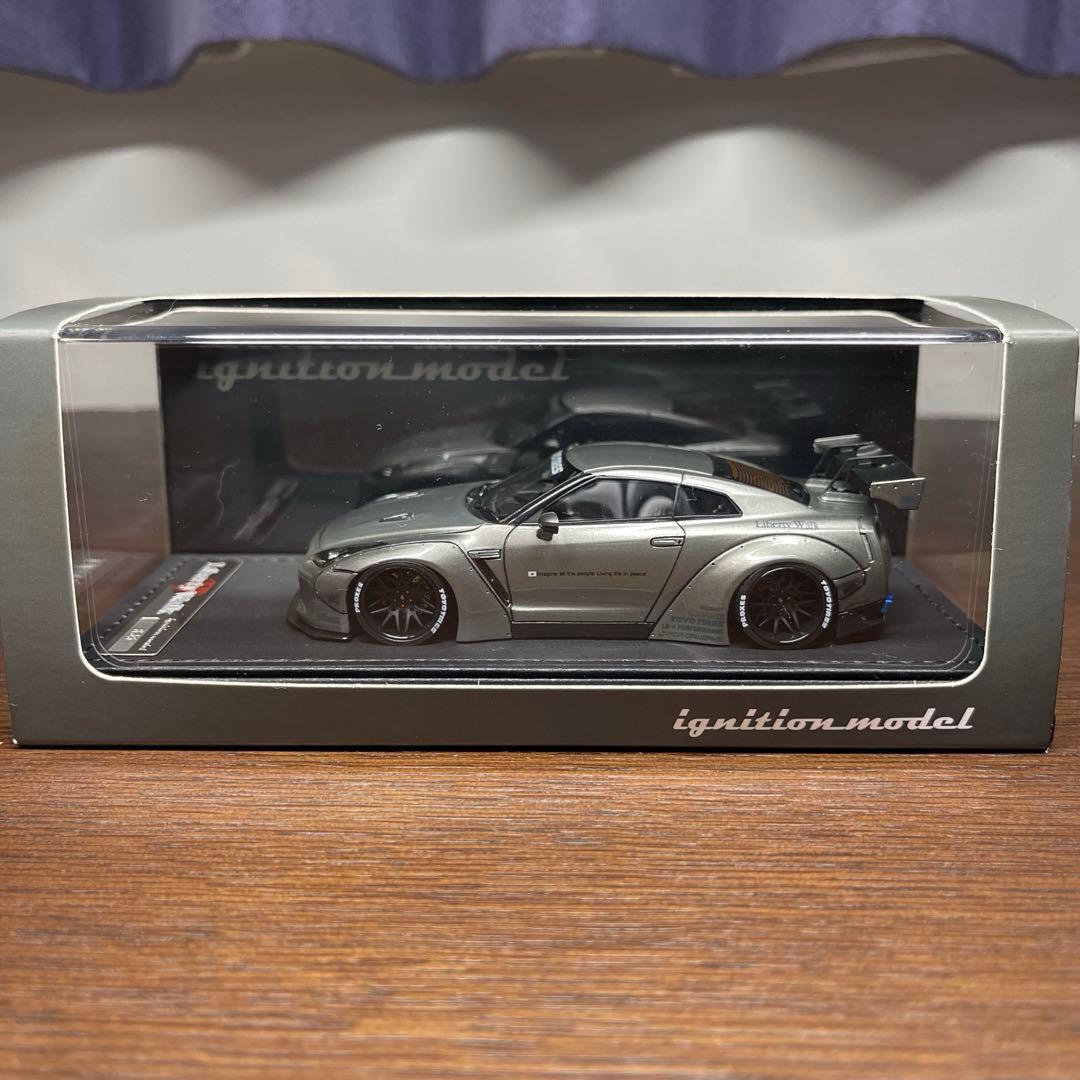ミニカー ignition momel LB-WORKS GT-R R35 1/43