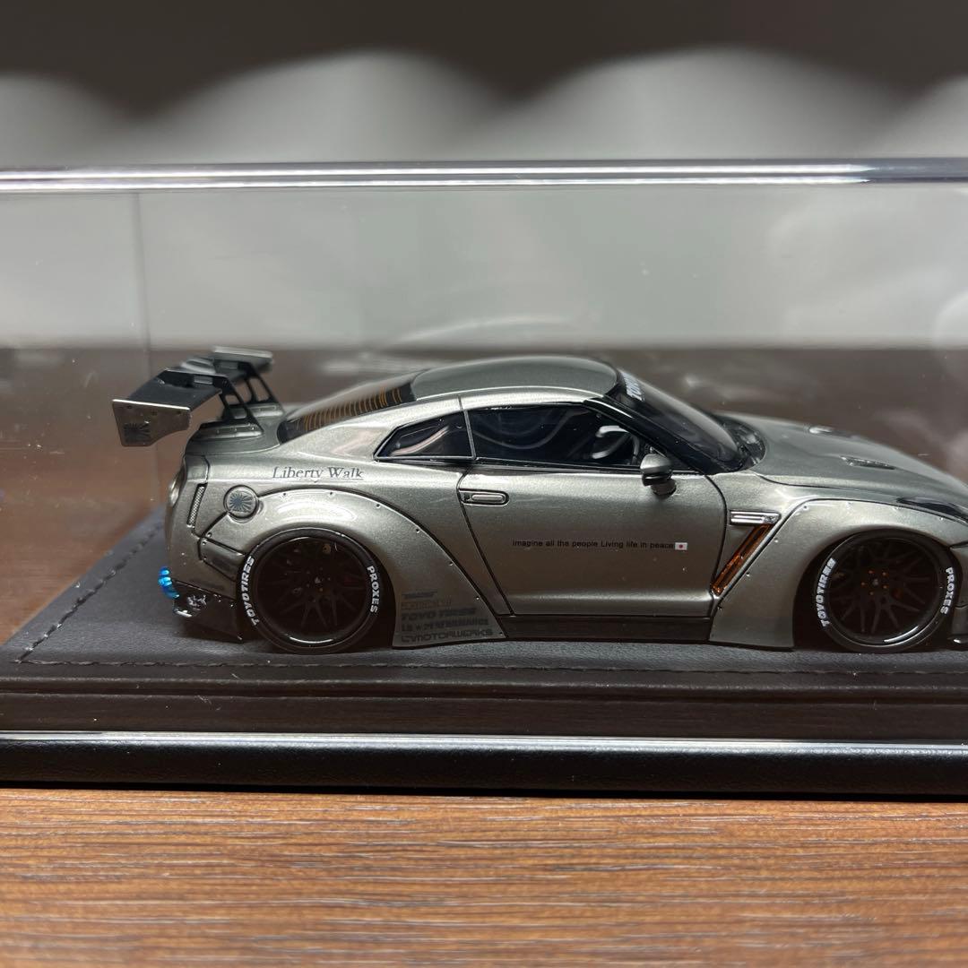 ミニカー ignition momel LB-WORKS GT-R R35 1/43