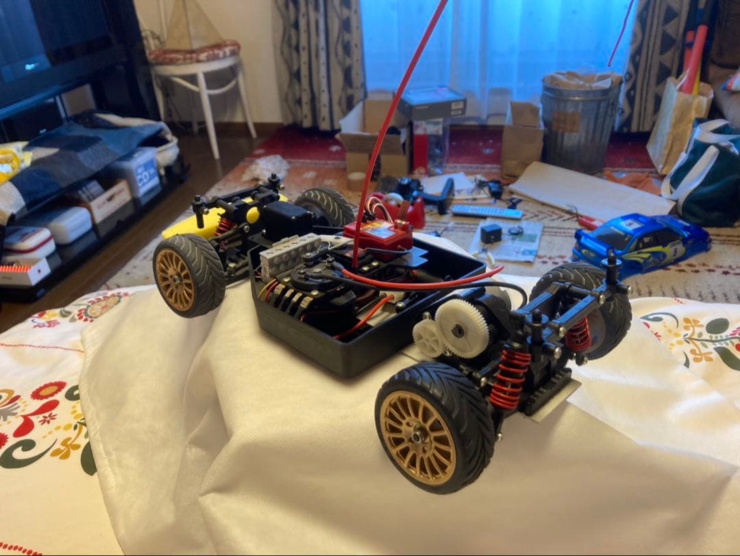 【最終値下げ】デアゴスティーニ　スバル　インプレッサ1/10スケール　ラジコン