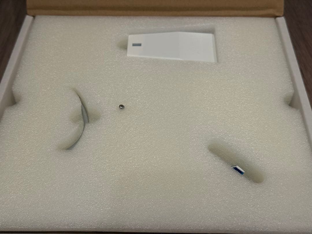 そ*う様 超レア！ANA B737-800 1/200 JA86AN IOJ 後