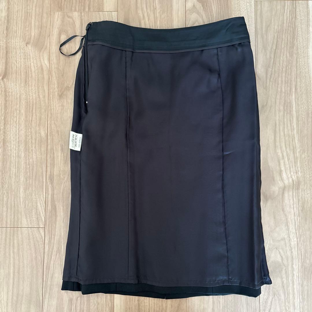 【新品・未使用・タグ付き】バーバリー　スカート　ブラック　※サンプル品