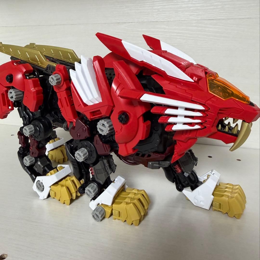 1*0様 【完成品】ZOIDS AZ-01EX ブレードライガー レオン・トロス
