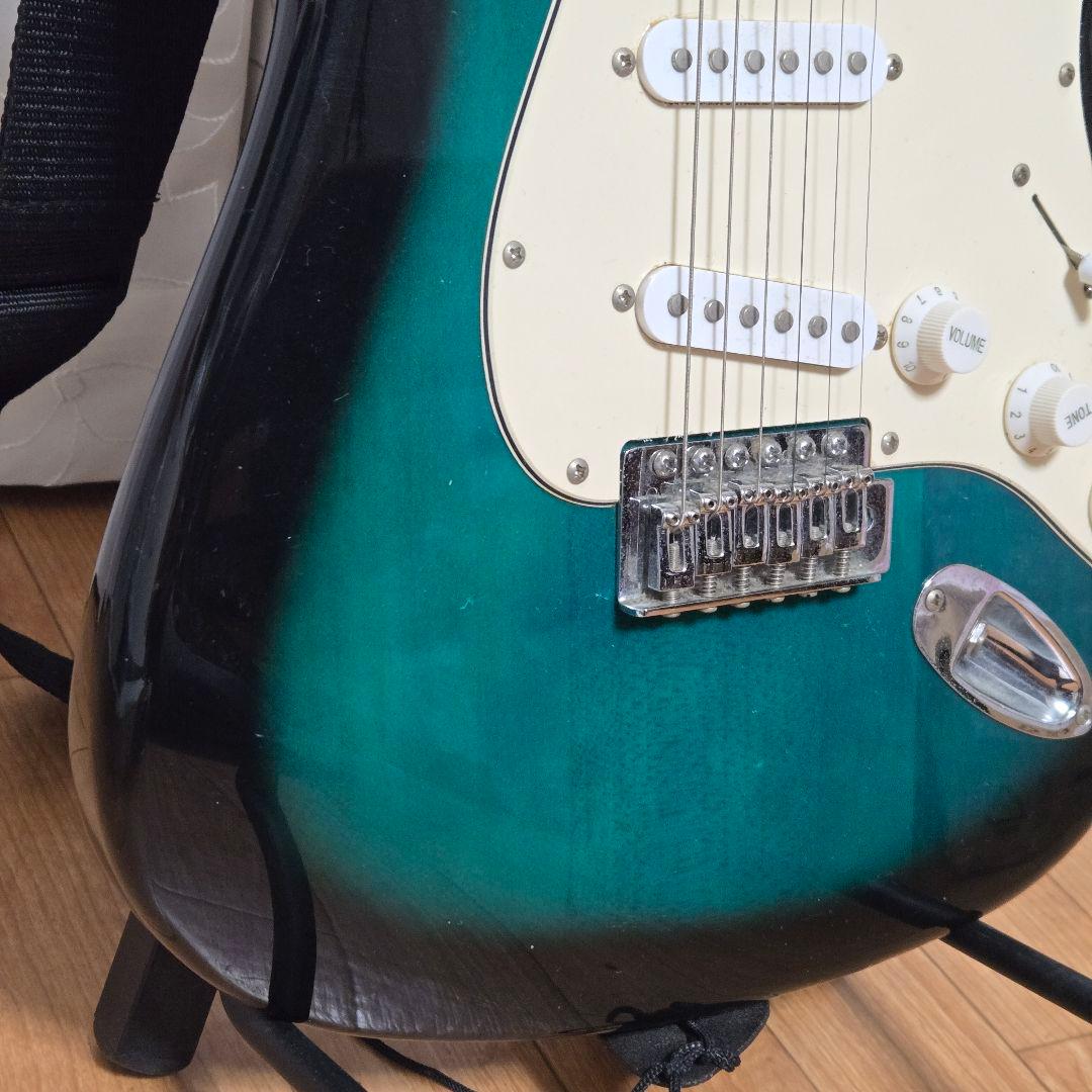 SELDER ST−16 ストラトキャスター エレキギター