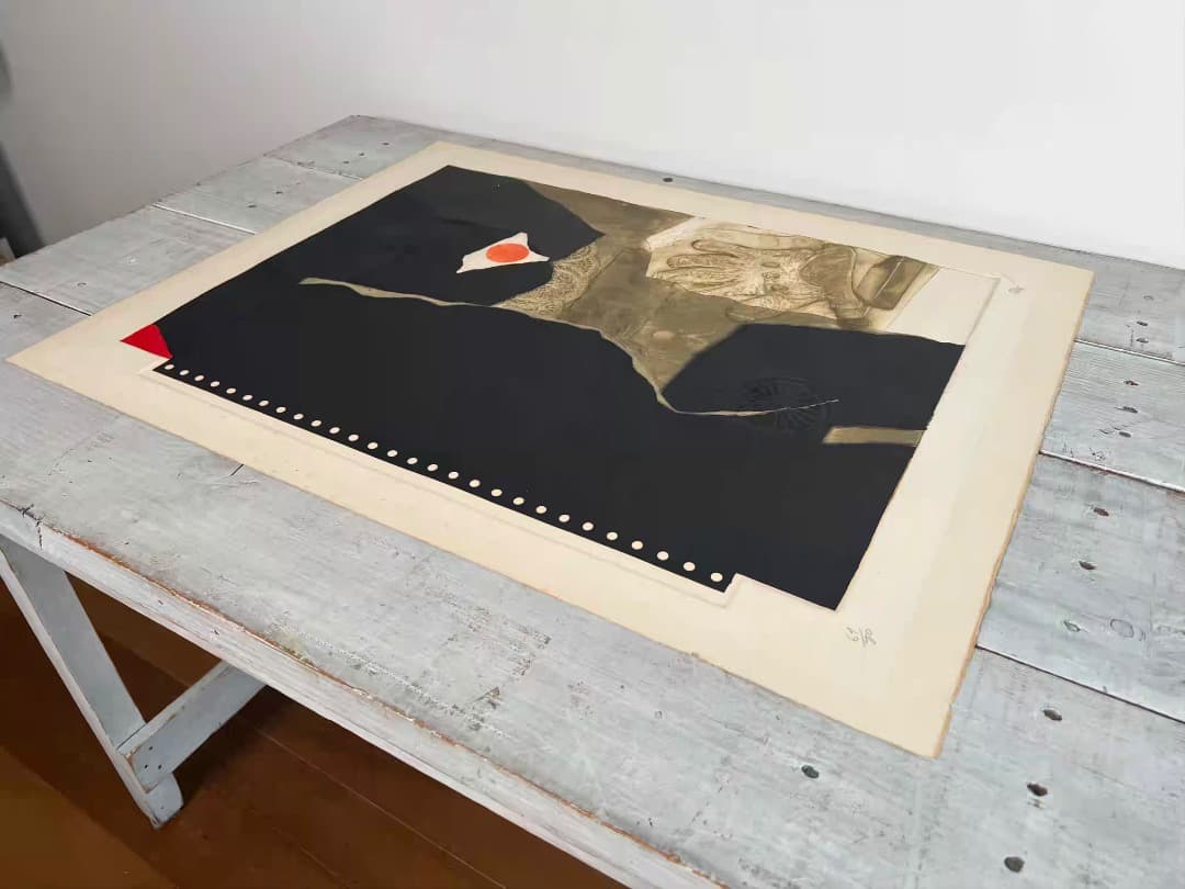 【希少】アントニー・クラーベ② 「赤い点のついた手袋」カーボンランダム/エンボス