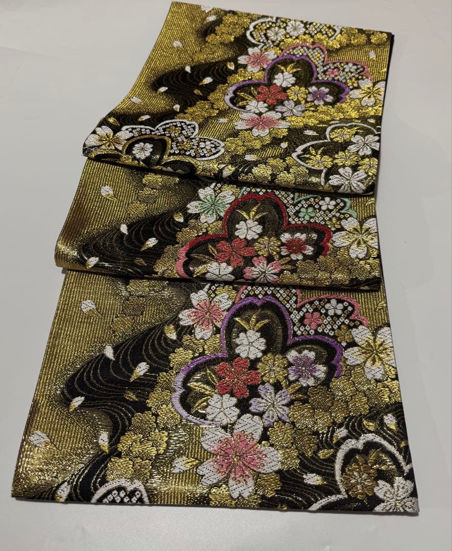 ｒ*ｕ様 裄７２ｃｍ　豪華　４点セット　花車に毬模様　刺繍振袖