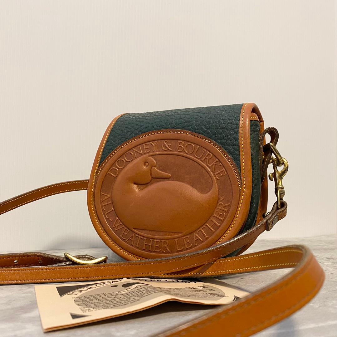 【極美品】ドゥーニー&バーク ショルダーバッグ ポシェット ビッグロゴ レザー