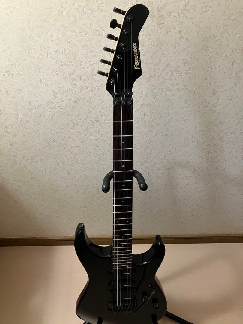 FERNANDES フェルナンデス ブラックGOTOHペグ 純正ケース 整備済