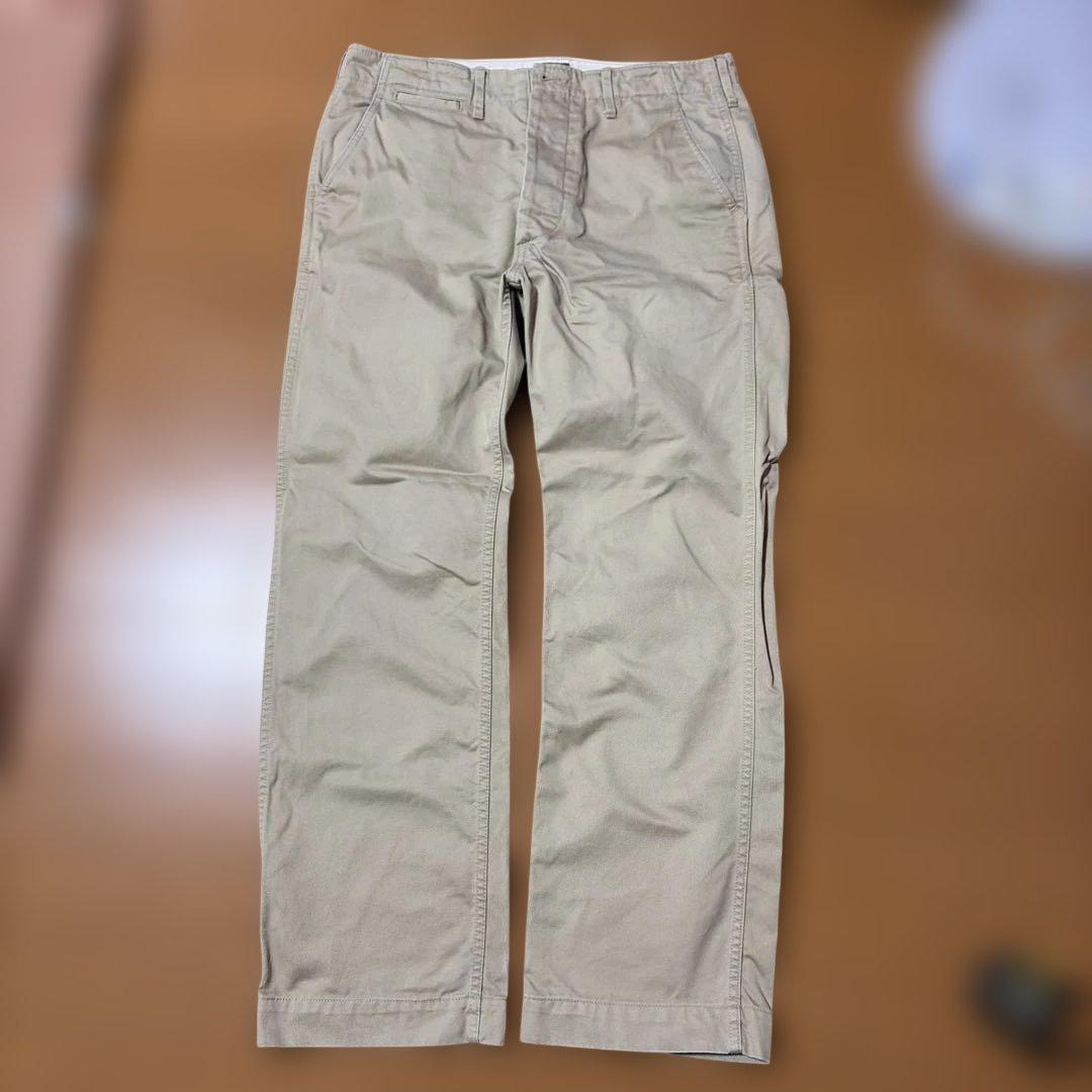リアルマッコイ　ベージュ スリムフィット チノパン