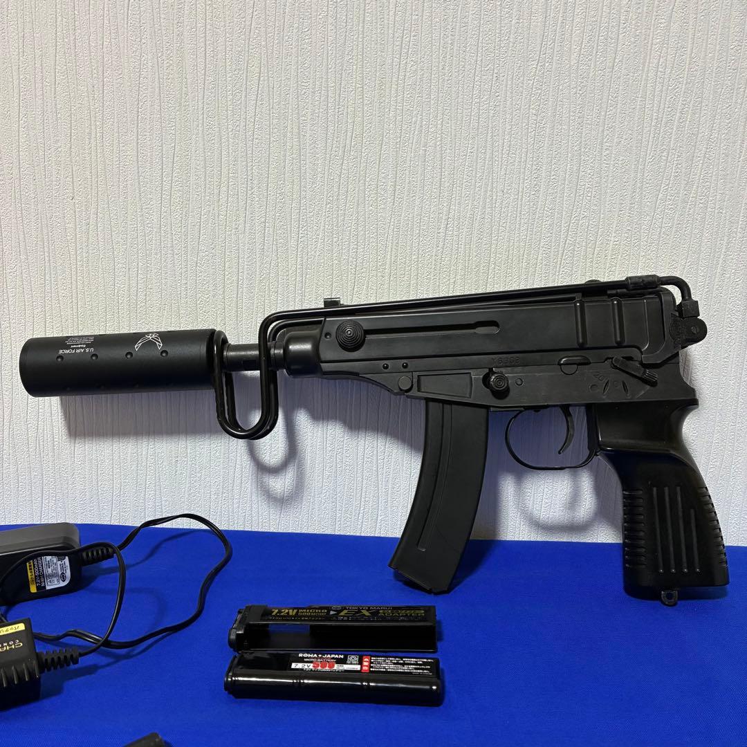 東京マルイ スコーピオン VZ61 電動ガン