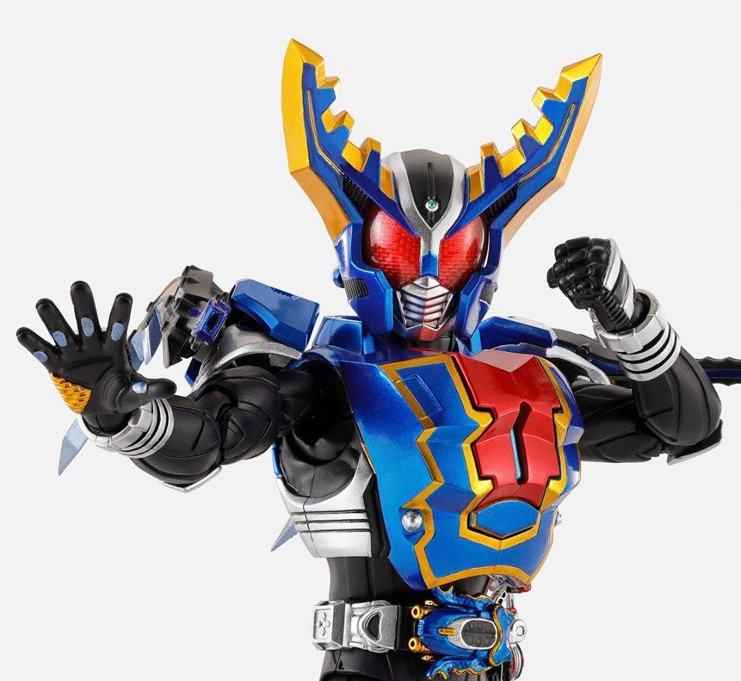 SHフィギュアーツ（真骨彫製法）仮面ライダーガタックハイパーフォーム