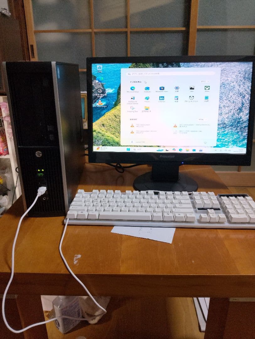 HP デスクトップPC 21.5インチWindows11インスト―ル