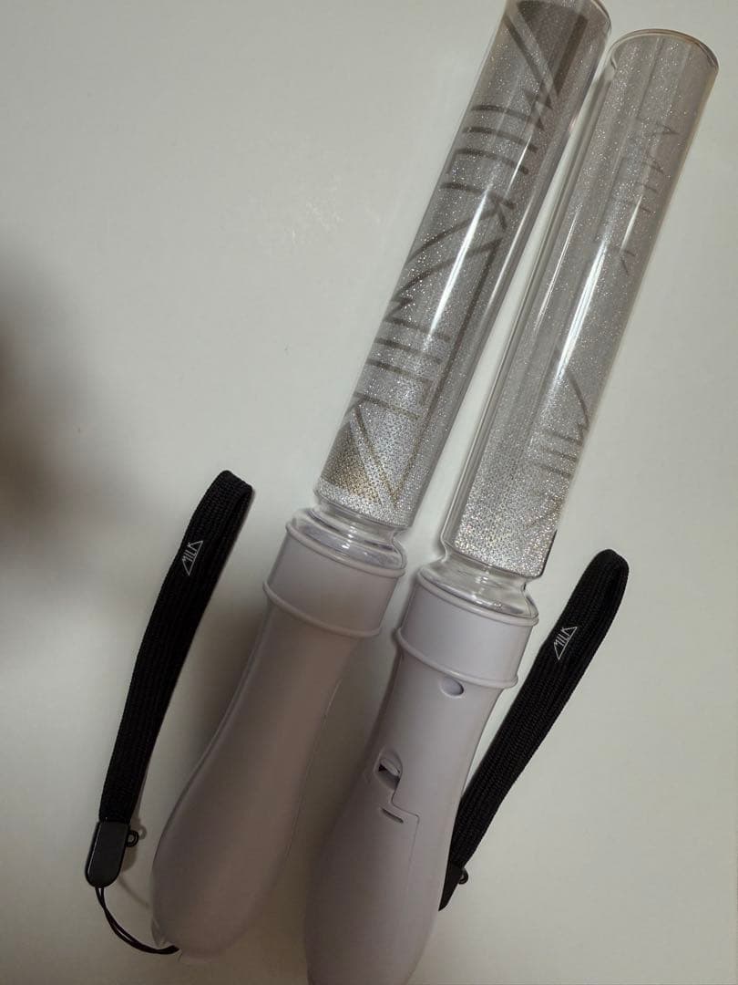 M!LK カラチェン　ペンライト