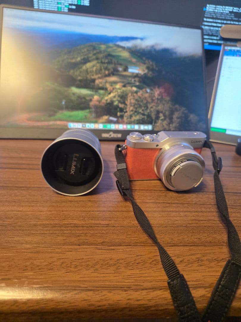 Y*i様 LUMIX　DC-GF9 ミラーレス一眼 オレンジ/シルバー