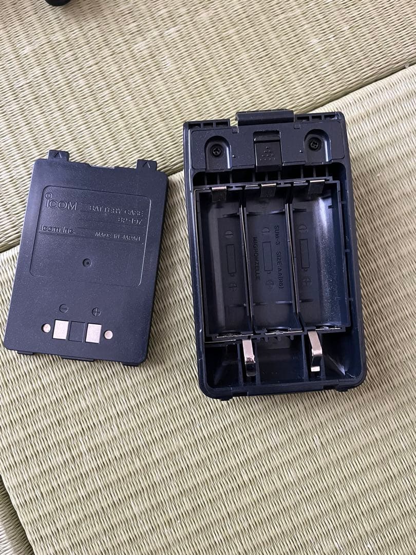 ICOM IC-T81 ４バンド ハンディ機 トランシーバー