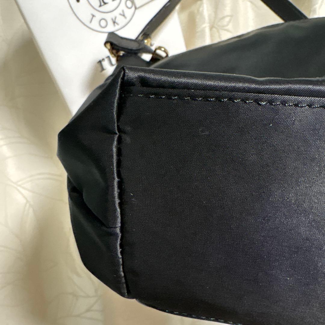 ほぼ未使用ラシット今期軽量ロングセラーシンプル2wayショルダーバッグ