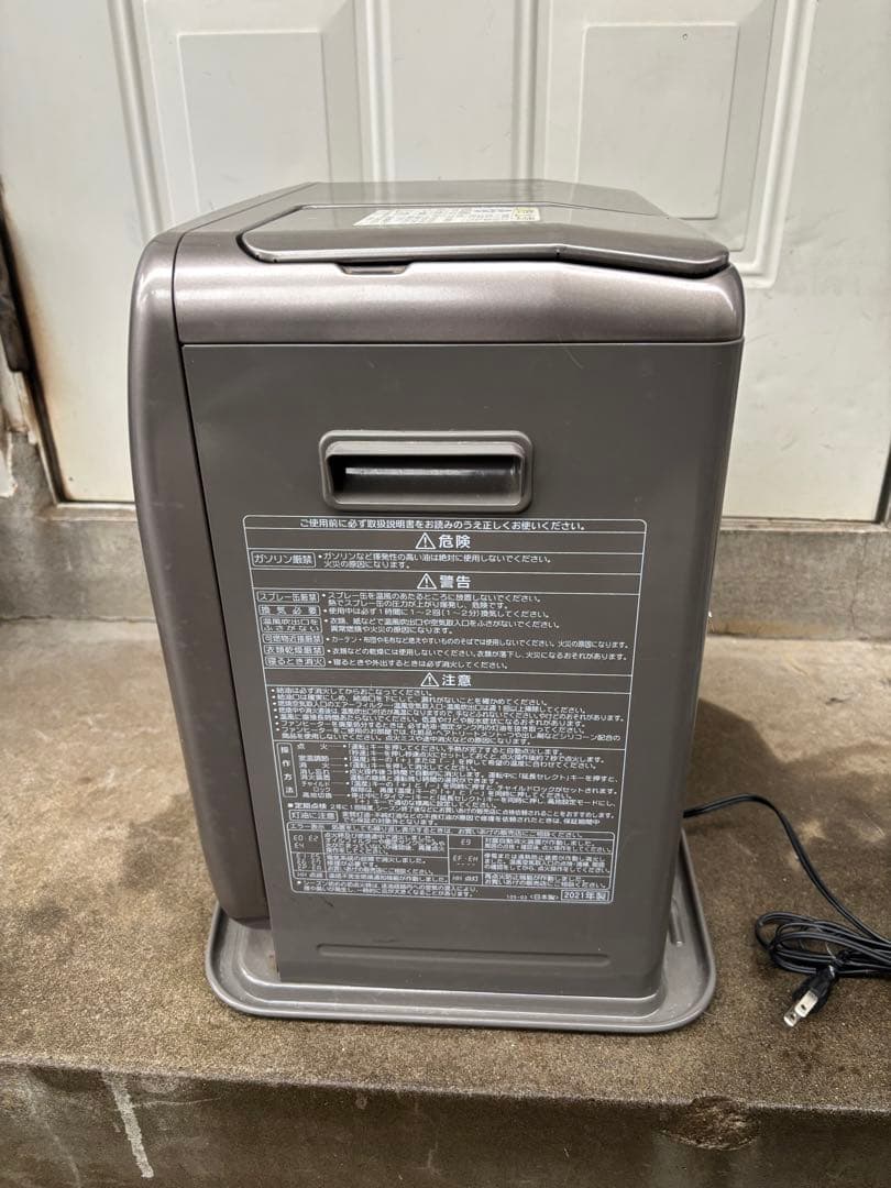 CORONA 石油ファンヒーター デジタル操作