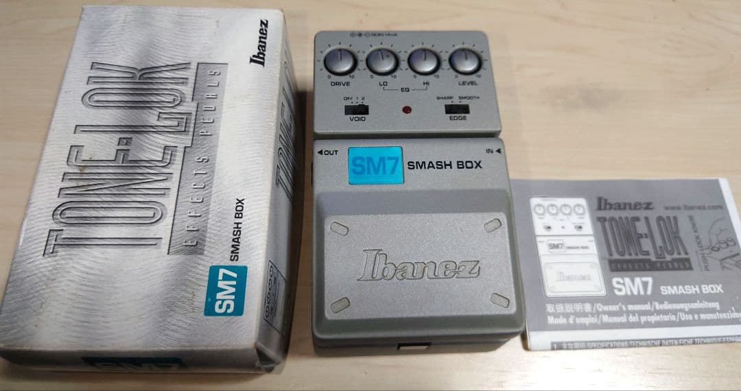 廃盤 Ibanez SM7 Smash Box ギターエフェクター箱、説明書有り