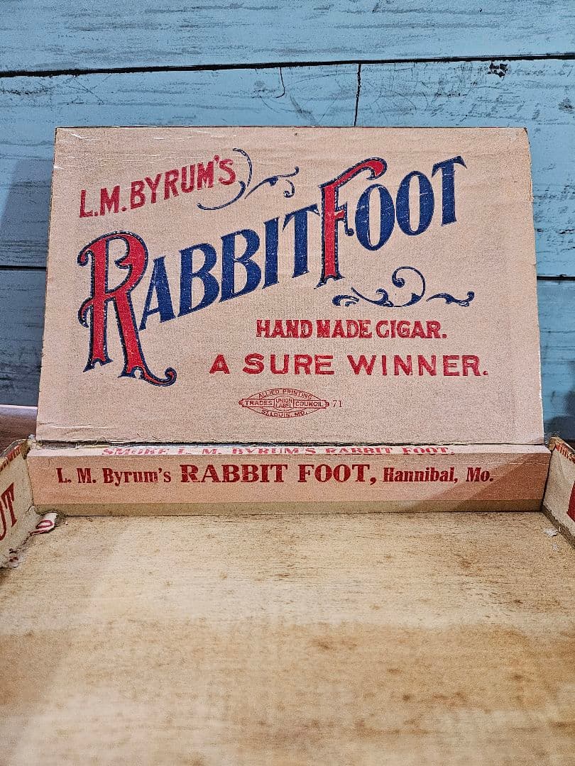 USヴィンテージ RABBIT FOOT シガーボックス 葉巻ケース 小物入れ