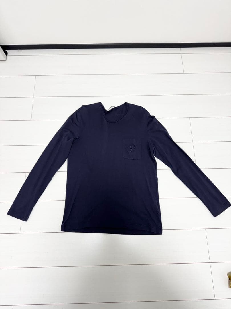 Louis Vuitton ロンT　M